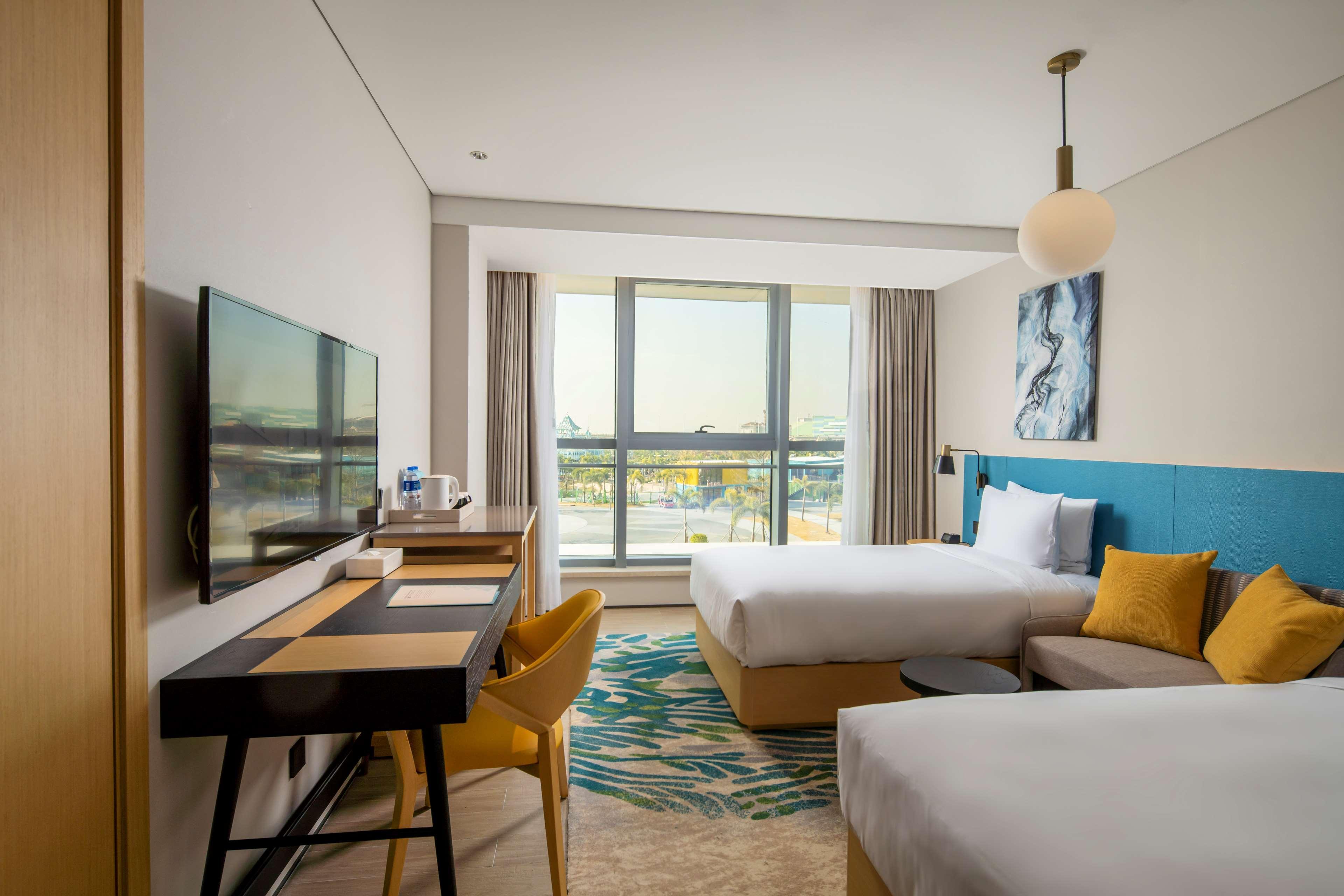 Hilton Garden Inn Zhuhai Hengqin Sumlodol Park Екстериор снимка