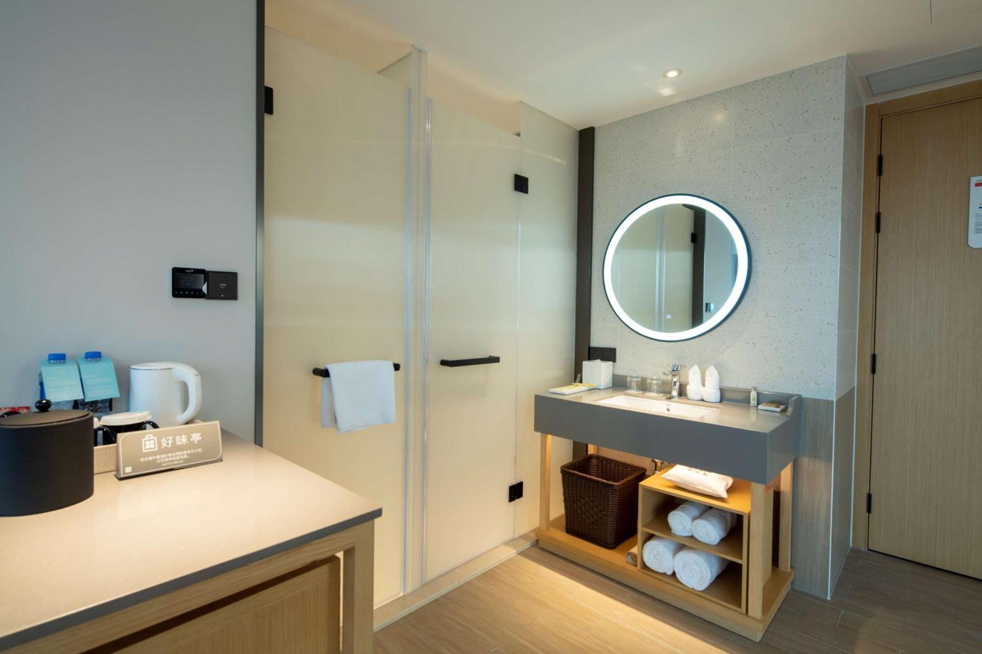 Hilton Garden Inn Zhuhai Hengqin Sumlodol Park Екстериор снимка